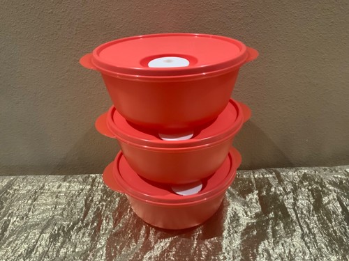 New tupperware set round - set, 3